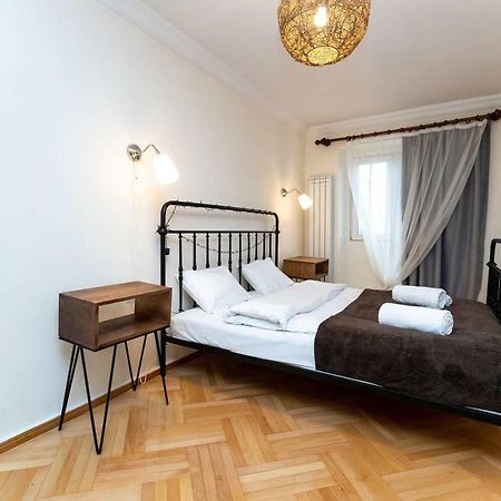 Wehost Cosy Apartment Tiflis Dış mekan fotoğraf