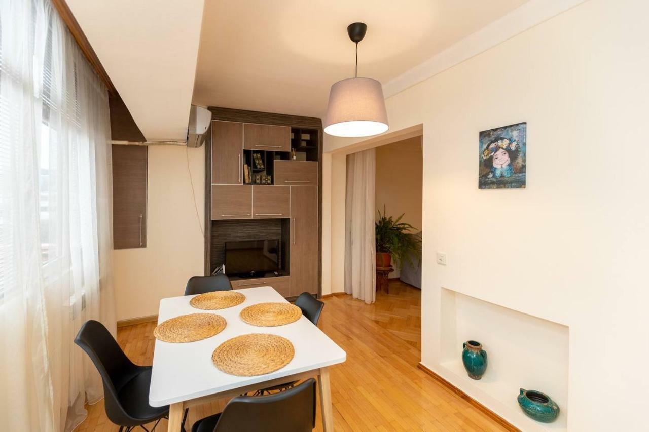 Wehost Cosy Apartment Tiflis Dış mekan fotoğraf