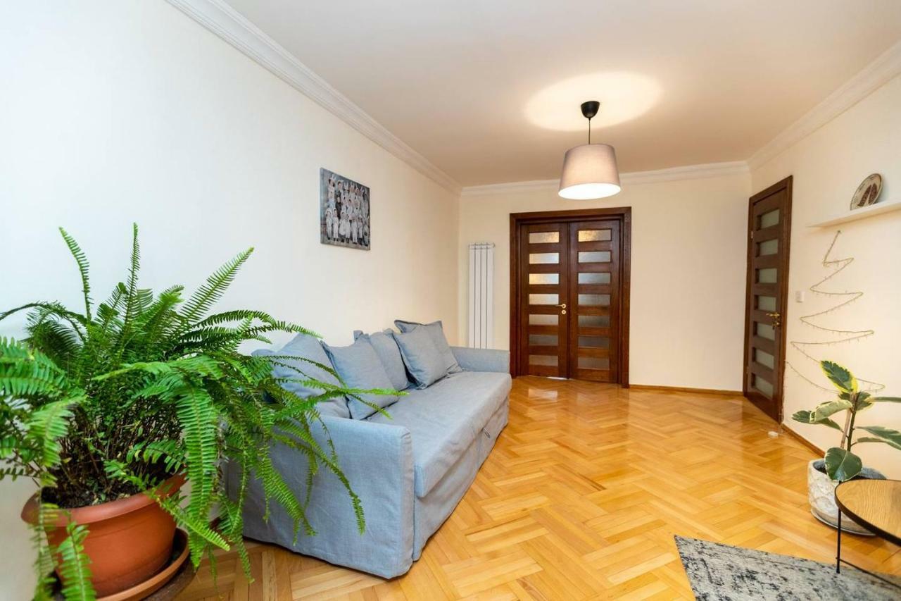Wehost Cosy Apartment Tiflis Dış mekan fotoğraf
